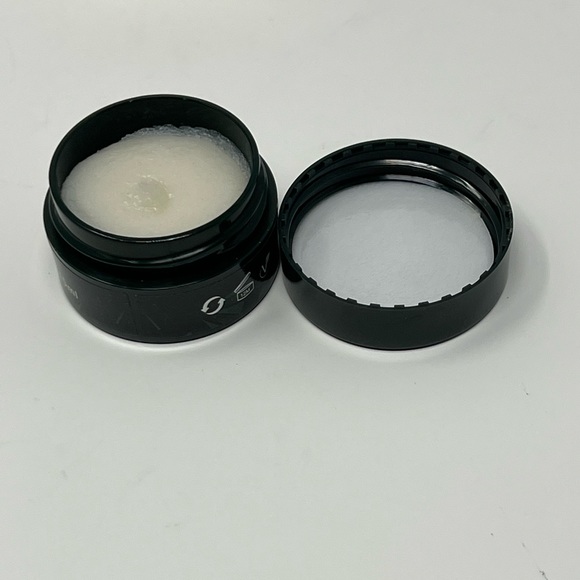 Bali Balm Pineapple Lip Scrub - Picture 6 of 9